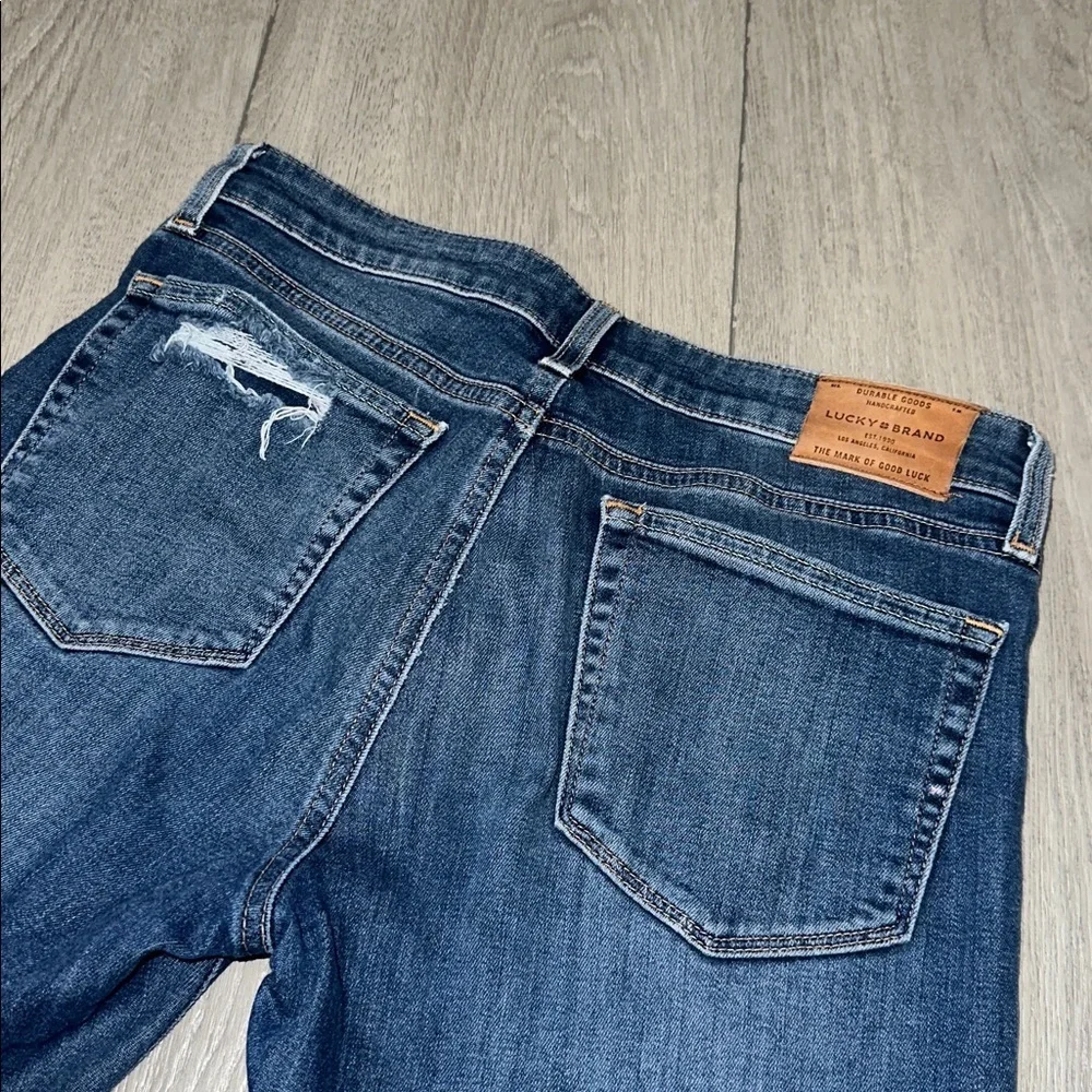 Lucky Brand Dark Blue Distressed Ankle Crop Jeans